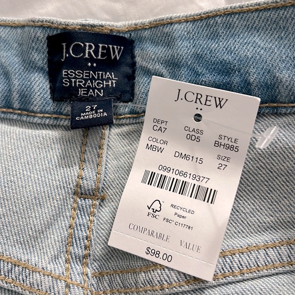NWT J. Crew The Essential Straight Jean Size 27 - Picture 7 of 8